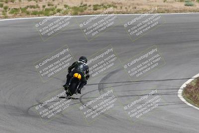 media/Apr-20-2025-AHRMA (Sun) [[393a79c373]]/Race/Group 7/Turn 4b/